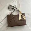 Bolsa de Ombro Único para Axila Tendência Primavera e Verão deste Ano para Mulheres 2026 Bolsa de Axila Grande Capacidade Bolsa Tote Versão Coreana