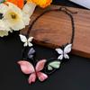 Amazon Nuevo collar de mariposa voladora de color irregular moda alto sentido mariposa collar versátil para mujer