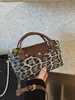 Otoño Invierno Estampado de Leopardo Vintage 2026 Moda Casual Versátil para Mujer Bolso Pequeño Cuadrado de Hombro Cruzado Simple de Mano