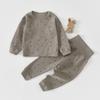 Conjunto de Duas Peças para Bebê, Classe A, Cintura Alta com Proteção para a Barriga, Primavera e Outono, Roupa de Outono para Bebê e Conjunto de Calça Longa, Roupas de Casa para Crianças