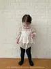 Macacão Vestido Floral Estilo Coreano Novo Outono 2026 para Bebês e Crianças Pequenas, Macacão Elegante de Alça para Meninas