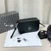 Bolsa para Câmera Carra Lao Fu Ye 2026 Quente Personagem de Desenho Animado Pequena Quadrada Versátil de Ombro Transversal