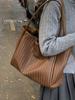 Bolso Cruzado de Textura Retro para Axila de Viajero para Mujer 2025 Nuevo Bolso Tote de Gran Capacidad Bolso de Hombro Simple