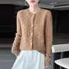 Nuevo Cárdigan de Punto de Lana Pura con Cuello Redondo de Manga Larga para Mujer Color Sólido Trenzado Holgado Versátil Suéter de Lana Otoño/Invierno 2026