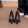 Zapatos de tacón alto de gamuza con lazo estilo francés, tacones de aguja para mujer, punta fina, corte bajo, sin cordones, bailarinas estilo retro