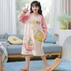 Camisola Feminina Estilo Primavera e Outono Algodão Puro Manga Longa Primavera, Outono e Inverno 2026 Novo Estilo Pijamas Mãe e Filha Infantil Roupas de Casa Femininas
