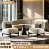 Cadeira Individual de Lazer para Varanda Sofá Cadeira de Designer Minimalista Estilo Creme Sofá Individual para Sala de Estar Luxo Leve