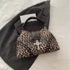 Bolso de Mano con Estampado de Leopardo Estilo Coreano para Mujer 2026 Primavera Nuevo Dulce y Fresco Chica Picante Bolsa Tote de Gran Capacidad Bolso de Hombro Elegante