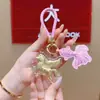Año del Caballo Caricatura Dinero Temático Funda para Teléfono Accesorios Llavero Colgante, Exquisito Diseño de Pegaso, Duradero