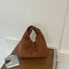 Cross2026 Otoño Nuevo Elegante Versátil Gamuza Francesa Felpa Gran Capacidad Plegada Bolso de Mano para Mujer Bolso Tote