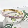 Pulsera de esmalte retorcido en espiral, color macarrón con contraste de goteo de esmalte, directo de fábrica, accesorios de comercio exterior al por mayor