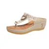 Venta directa de fábrica comercio exterior verano nuevo talla grande zapatos de mujer sandalias de cuña para dedos del pie de playa para mujer espiga europea y americana