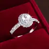 Exquisito Anillo Ovalado de Cobre Puro con Circonita Completa tipo Huevo de Paloma, Anillo de Compromiso Boda Romántico de Lujo Ligero, Joyería al por Mayor para Regalo de Vacaciones