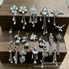 Sanqi Plata Retro Desgastado Plata Vieja Borla Campana Colgante Collar Pulsera DIY Accesorios de Juego Cultural