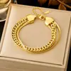 Pulsera de joyería de moda dorada ins para combinar con todo, pulsera de acero de titanio simple de lujo ligero, trébol de cuatro hojas para mujer, transfronteriza