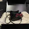 2026 Bolsos Cruzados de Hombro de Principios de Primavera Estilo Nuevo Lindo y a la Moda Bolso de Mano Bolso de Hombro con un Toque de Lujo y un Toque Femenino Bolso Cruzado para Mujer