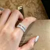 Anillo Doble Capa Ajustable Forma de C con Circonita Completa, Diseño Exquisito de Nicho para Mujer, Lujo Ligero, Elegante, Sencillo, Versátil Joyería de Mano