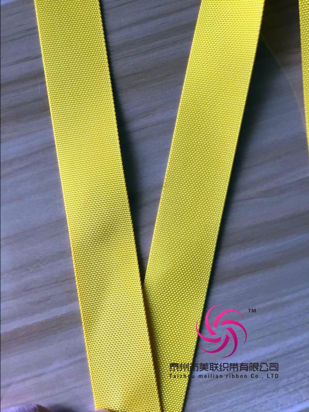 4331825B2A2E6EAE21F50659F52422