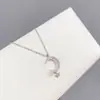 Collar de Luna y Estrella para Mujer Estilo Coreano Diamante Luna Dorada Estrella Dulce Circonita Cadena de Clavícula de Acero de Titanio Joyería para Mujer