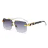 Gafas de Sol Estilo Nuevo, Cuadradas de Moda con Media Montura, Varillas Cortadas en Diamante y Decoración Floral, Gafas de Sol Doradas para Venta al por Mayor Transfronteriza
