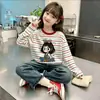 Camiseta de manga larga a rayas de algodón puro para niña, nuevo estilo primavera y otoño 2026, holgada y elegante, camiseta básica versátil para niños