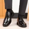 Zapatos Formales de Negocios Casuales de Cuero de Vaca de Triple Articulación Aumentados para Hombre Zapatos de Cuero para Viaje al Trabajo Novio Derby de Boda