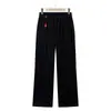 Pantalones de terciopelo dorado de pierna ancha para mujeres de mediana edad, color liso, nuevo estilo otoño e invierno 2026, pantalones rectos versátiles de cintura alta para mujeres de mediana edad y mayores
