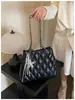 Bolso Acolchado con Cadena de Moda Versátil para Mujer 2026 Nuevo Modelo de Gama Alta Versátil para el Trabajo Bolso de Hombro Cruzado Tote