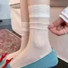 Calcetines blancos estilo ballet para mujer, calcetines largos finos de seda helada para verano, calcetines apilados de encaje de cristal estilo coreano para mujer hasta la mitad de la pantorrilla