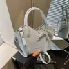 Bolso de Hombro de Moda Primavera 2026 Transfronterizo, Bolso de Mano con Diseño de Nicho Conveniente, Bolso Cruzado para Mujer Moderno y Elegante