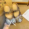 Zapatos de ballet con estampado de lunares estilo Ins, leopardo KT, accesorios para DIY, dijes de zapatos de moda y versátiles, hebillas decorativas para zapatos con agujeros