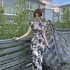 Novo Estilo Chinês Vento Nacional Botão de Sapo Vazado Estampa Floral Manga Curta Cheongsam Melhorado Longo Fenda Ajuste Slim Cintura Marcada Abraça Quadril Vestido