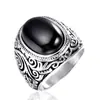 Anillo de fundición de acero de titanio retro exagerado para comercio exterior europeo y americano, anillo para hombre, anillo de gema turquesa azul y negra