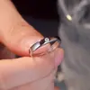 Novos Anéis de Diamante para Casais, Alianças de Casamento, Anéis Ajustáveis de Luxo Leve, Anéis da Moda Versáteis para o Dedo Indicador, Atacado