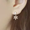 Pendientes estilo coreano con montura trasera de circonita de pedrería flor de cinco pétalos pendientes de perla pendientes para mujer Tao