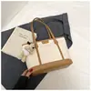 Bolso de Viaje de Gran Capacidad en Color Contrastante para Mujer 2025 Nuevo Bolso Tote Acolchado de Alta Gama Bolso de Hombro Casual