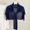 Novo Xale de Tricô Listrado 2026 para Mulheres, Peça de Roupa Externa Azul Fina de Verão, Gola Falsa de Alto Padrão Estilo Coreano