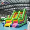 Fiesta de Verano Móvil Inflable Arcoíris Tobogán Rojo Neto Nuevo Juguete Inflable Grande para Niños