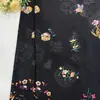 Tela de Seda Xiangyun Floral Azul Oscuro con un Estampado de Brocado Brillante, Tela Estampada de Estilo Chino Tradicional para Vestidos Qipao de Mujeres de Mediana Edad y Mayores