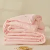 Colcha de fibra de soja com padrão jacquard, 100% algodão grau A, feita com algodão original para maior espessura, adequada para uso no inverno, e também para uso na primavera e no verão em dormitórios estudantis