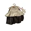 Conjunto de Verano Holgado para Niña Pequeña: Conjunto de Chaleco Plisado y Pantalones Grises Sueltos para Niñas