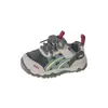 Sapatos Caminhantes Novos para Bebê Primavera e Outono Sapatos Infantis de Solado Macio Antiderrapantes para Esportes ao Ar Livre Tênis de Corrida para Meninos e Meninas Sapatos de Pai