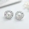 Pendientes de Botón Geométricos Retro de ABS con Perlas de Imitación, Pendientes Metálicos de Alta Gama para Mujer, Pendientes Sencillos y Versátiles para el Día a Día con Estilo Elegante