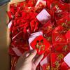 Gancho festivo vermelho Fuzi sem costura viscose não perfurado gancho sem costura parede suporte de carga porta pendurado gancho nó chinês