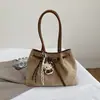 Bolsa Tote Casual da Moda de Grande Capacidade 2025 Inverno Nova Tendência Fashion para o Trabalho Bolsa Grande de Ombro de Alto Valor para Mulheres