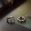 Brinco Cuff Hexagonal Assimétrico Cool Design de Nicho Brincos de Duplo Piercing Levemente Luxuosos para Mulheres Clipe de Orelha Espiral Integrado