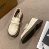 Zapatos Pequeños de Cuero Estilo Británico Negro para Mujer 2025 Nuevos de Suela Gruesa Antideslizantes de Una Pierna Boca Profunda Mocasines Retro para Viajar