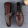 Zapatos de Hombre de Piel Genuina 2026 Nuevo Estilo Zapatos de Negocios Británicos Transpirables Suela Suave Zapatos Casuales Mocasines Slip-on Hombre