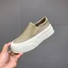 Zapatos de malla transpirable con suela gruesa para hombre, nuevos zapatos casuales planos sin cordones para primavera y otoño para ir al trabajo