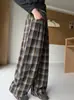 Calça Plaid de Perna Larga para Meninas Estilo Primavera e Outono 2026 Nova Calça Casual de Outono Infantil Para Meninos e Meninas Crianças Maiores Roupas de Outono Calça Reta